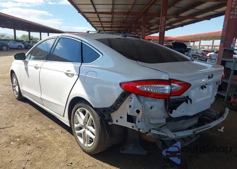 2015 Ford Fusion Se z USA, uszkodzony, nr VIN 3FA6P0HD1FR234868